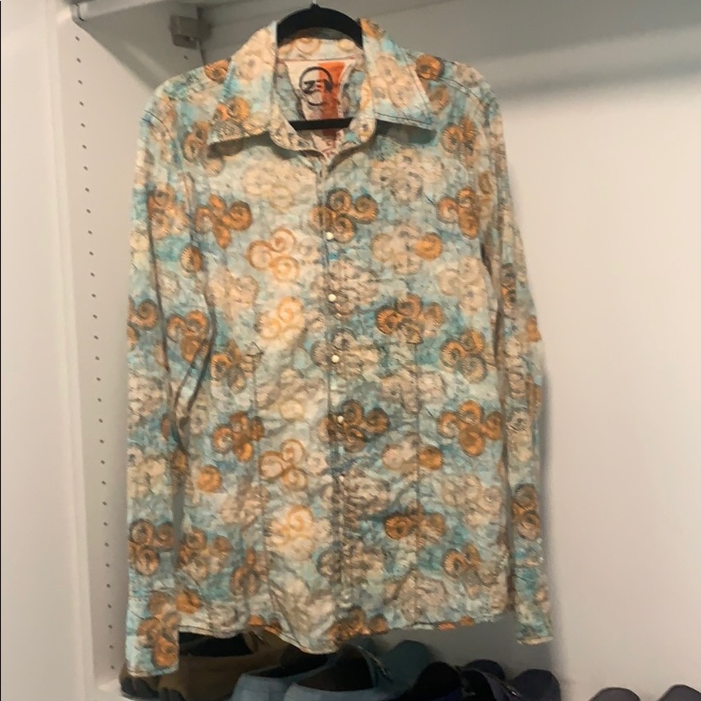 Like new lightly used robert Graham button down